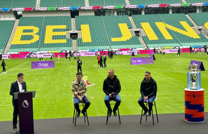 中国女足集训名单：26人入选&包括4名海外球员，王霜无缘.